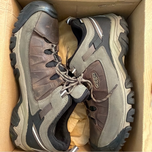 Supportive Outdoor Waterproof Durable trail Hiking Keen Targhee III Shoes M 15 - Picture 14 of 16